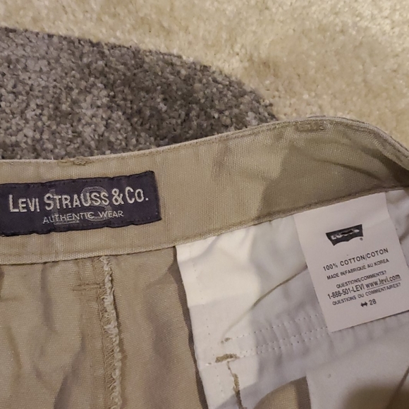Levis cargo shorts - Picture 4 of 5